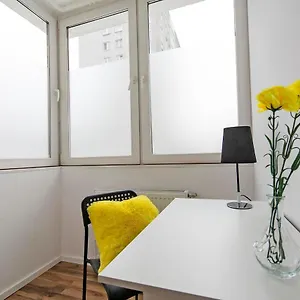 Manh Apartament